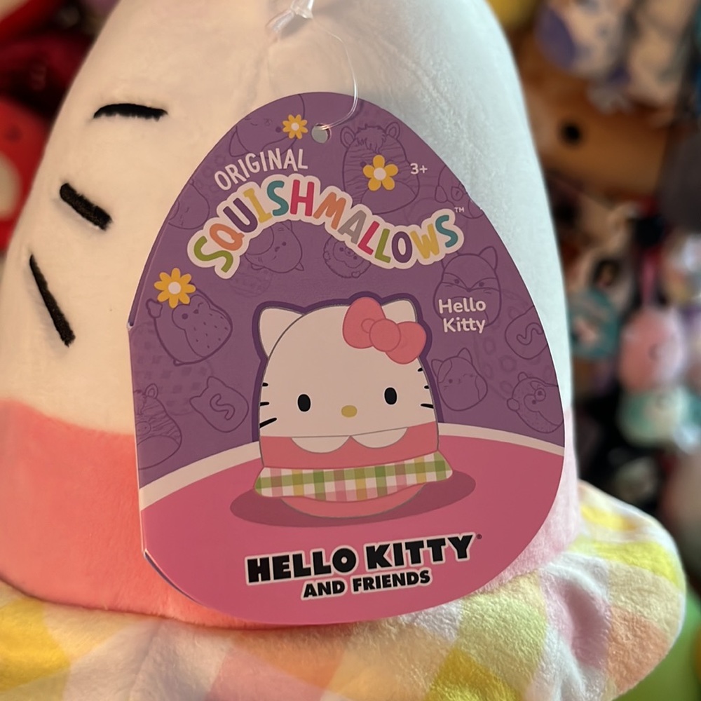 Hello kitty squishmallows - Picture 2 of 2